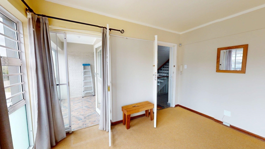 2 Bedroom Property for Sale in Humewood Eastern Cape